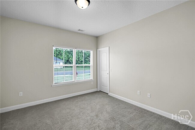 Building Photo - 1039 Meloney Dr