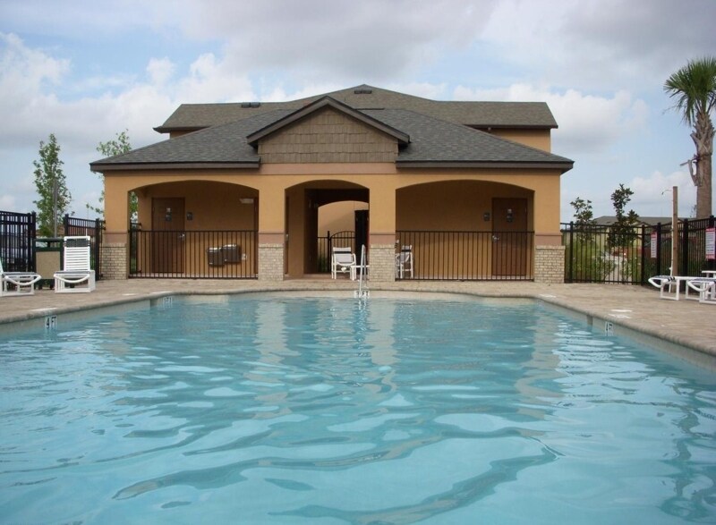 Building Photo - 420 CABERNET Place