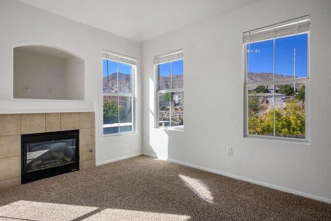 Building Photo - 10550 W Alexander Rd