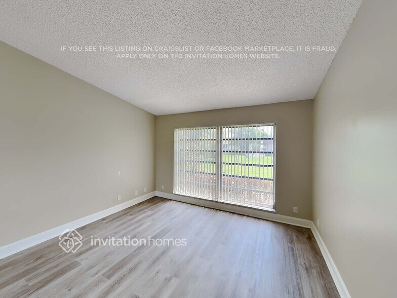 Building Photo - 4803 Bayberry Ln