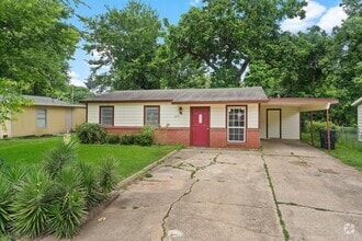 Building Photo - 1219 Lampkin St