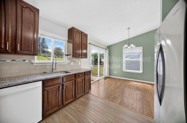 Building Photo - 10608 Canter Way