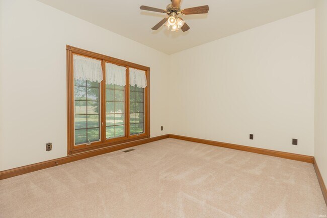 Building Photo - 2155 Durlin Rd