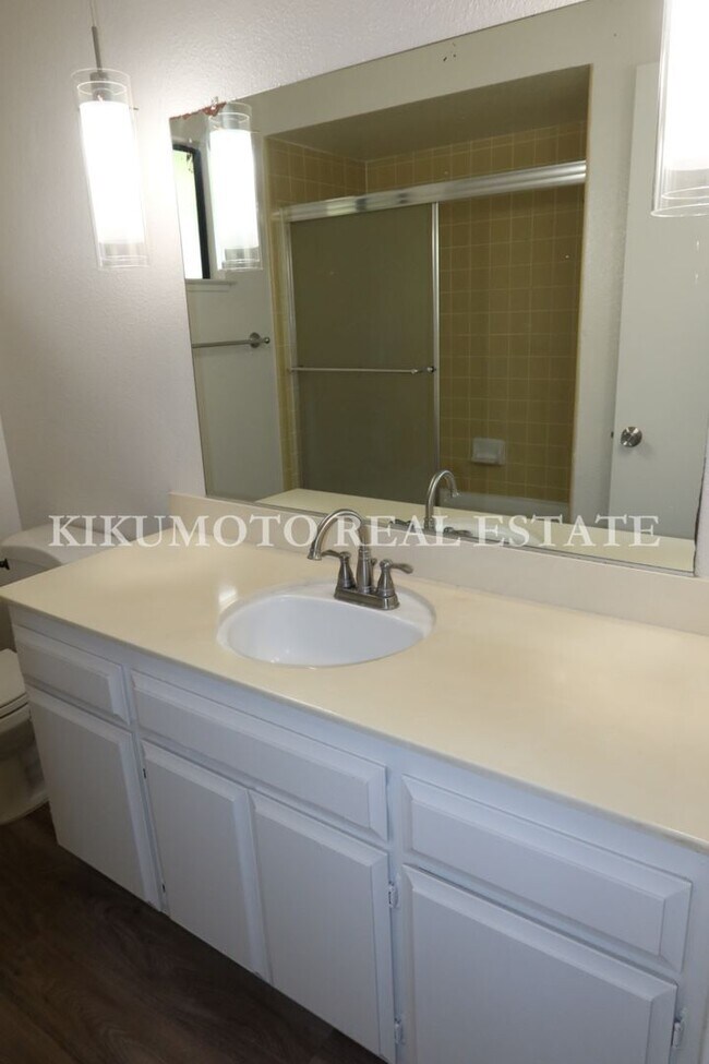Building Photo - Greenhaven 3 Bedroom, 2 Bath Home