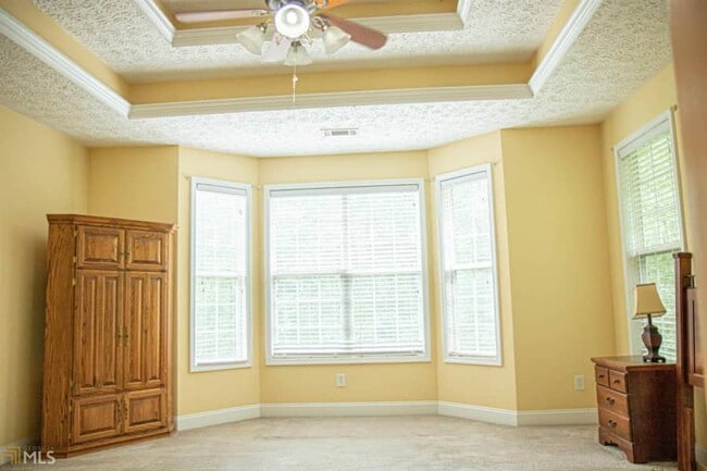 Building Photo - 168 Hamlin Rd