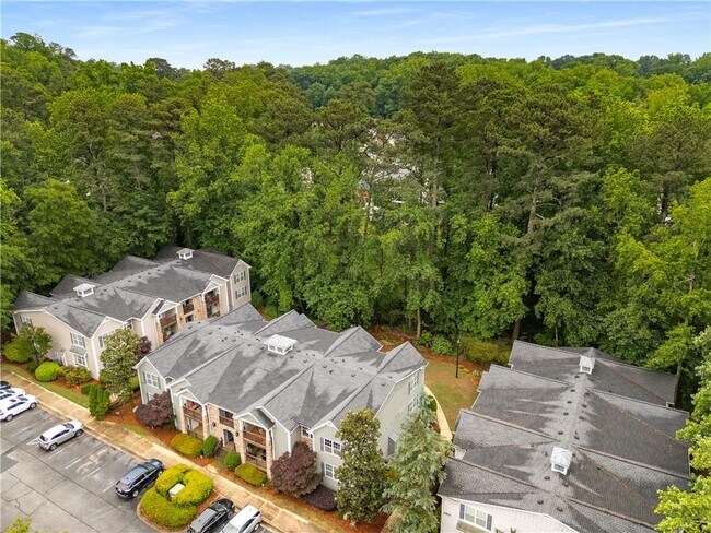 Building Photo - 304 Madison Ct