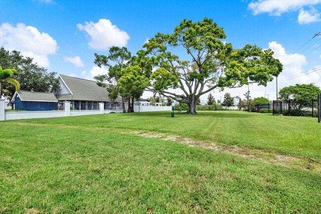 Building Photo - 4529 Bay Spring Ct