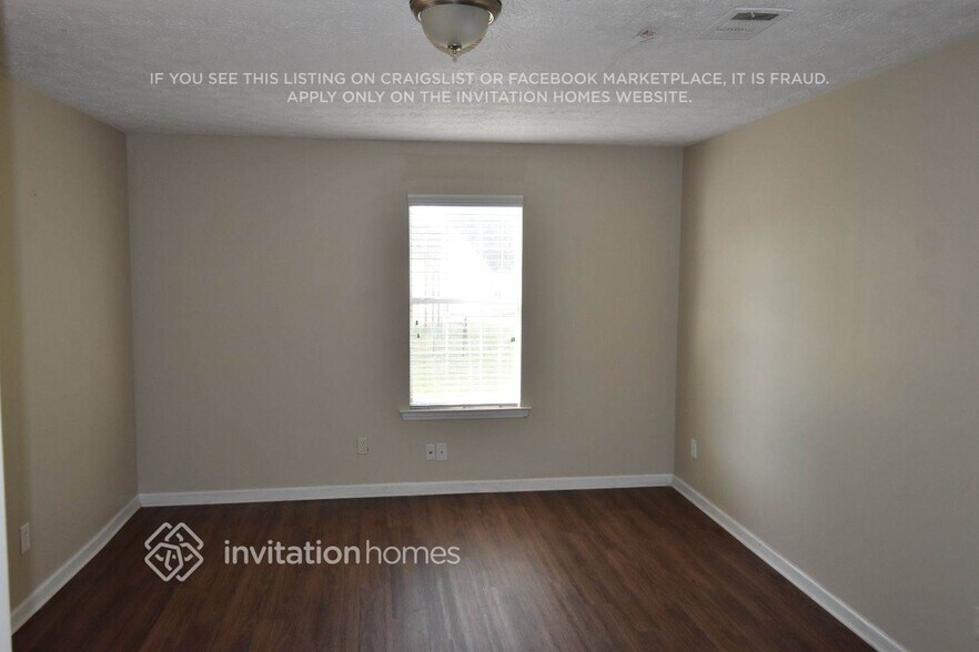 Building Photo - 485 Rosewood Cir