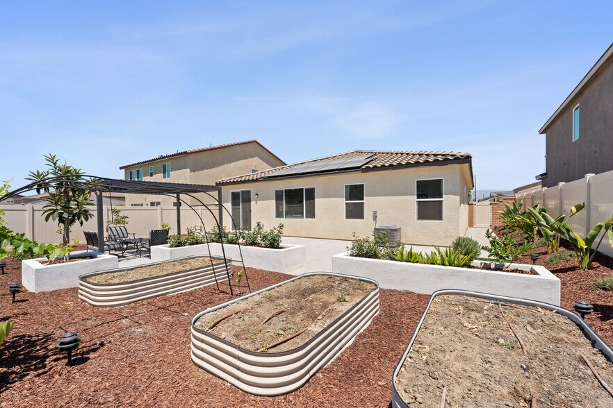 Building Photo - 19355 Seeding Palace Cir