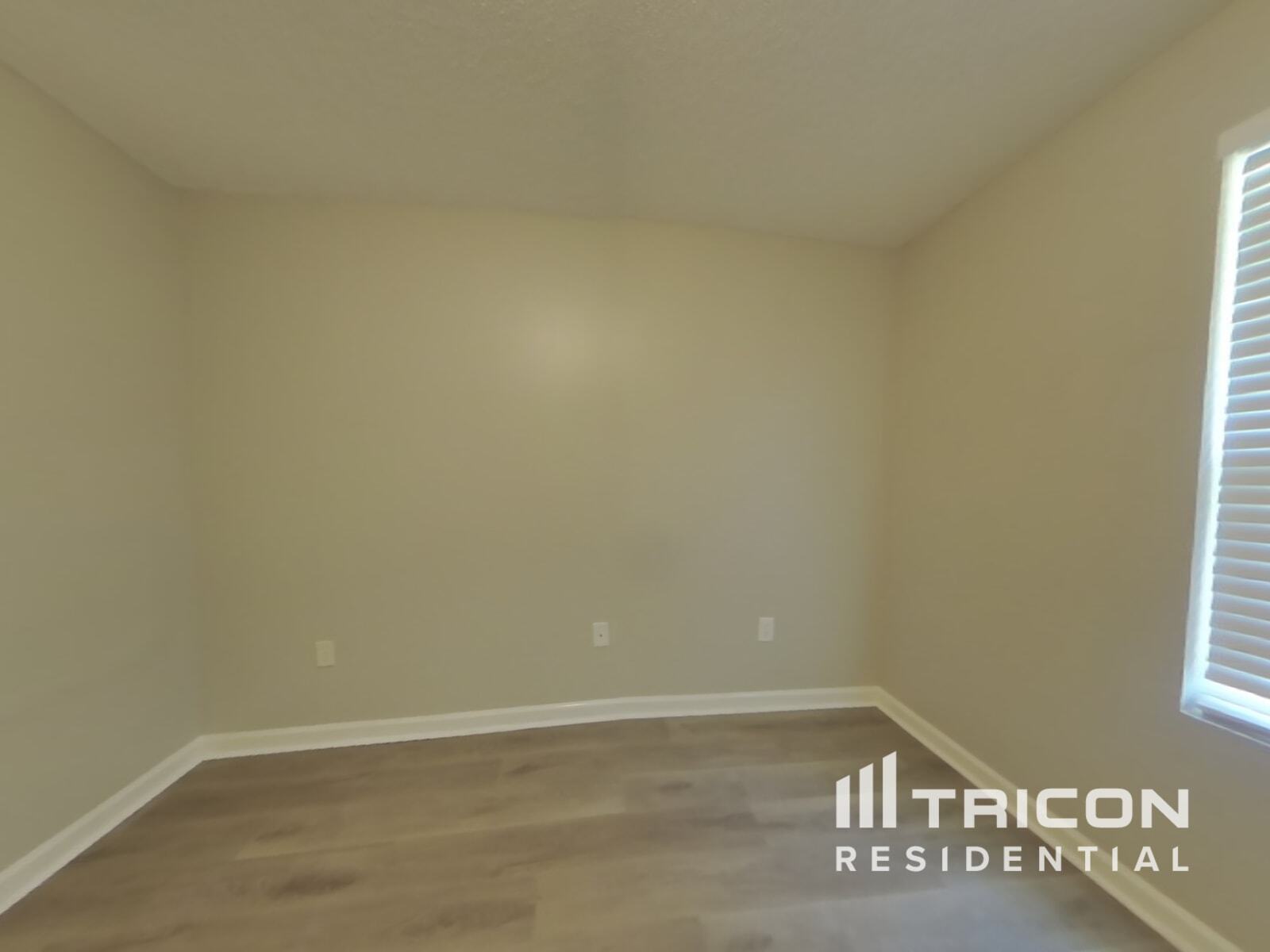 Building Photo - 27 Pleasant Forest Dr