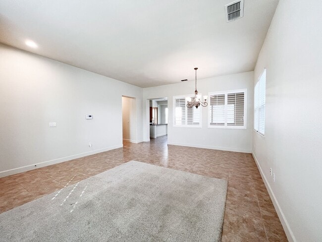 Building Photo - 1808 Spokane Rd