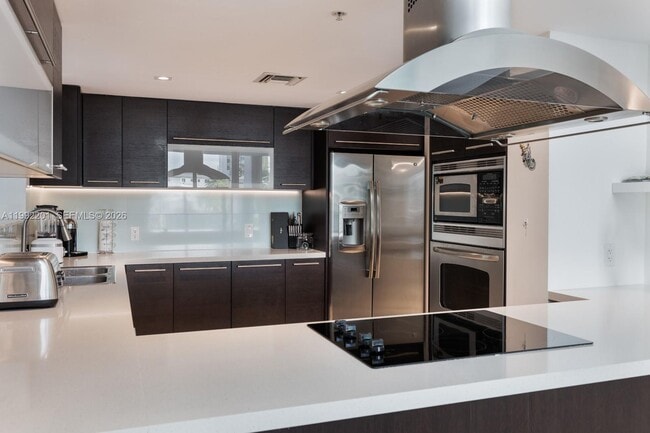 Building Photo - 7928 East Dr