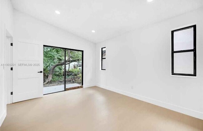 Building Photo - 13608 SW 286th Terrace