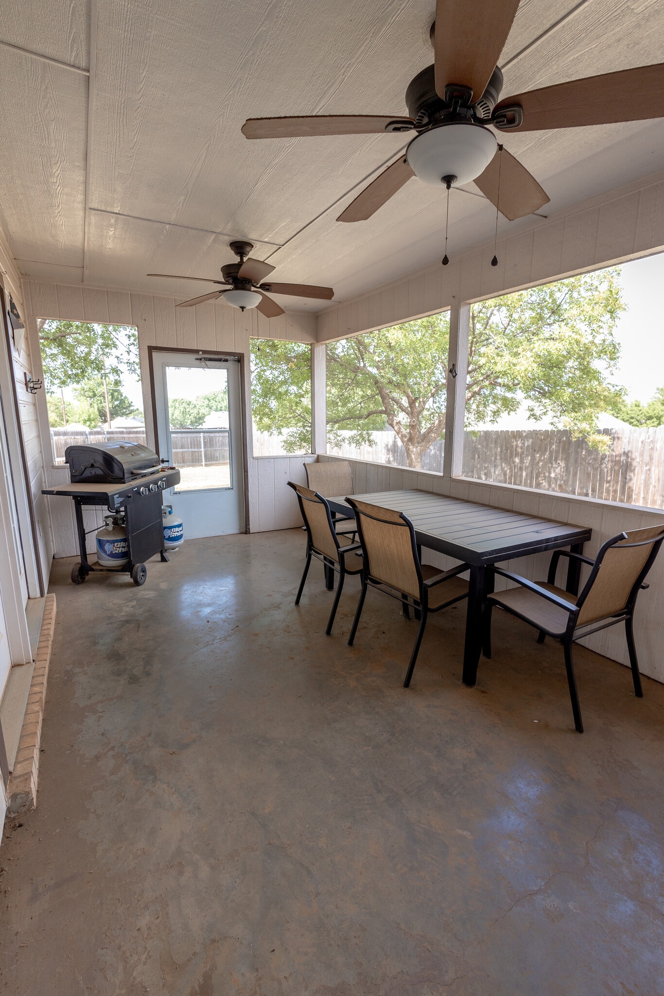 Building Photo - 5200 Pebblestone Dr
