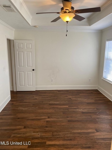 Building Photo - 209 Cherrybark Ln