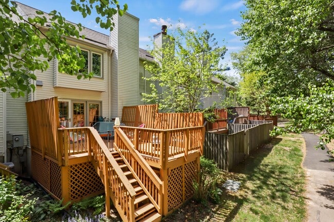 Building Photo - 12516 Fanleaf Ct