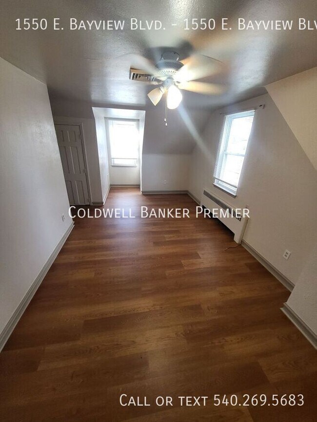 Building Photo - 1550 E Bayview Blvd