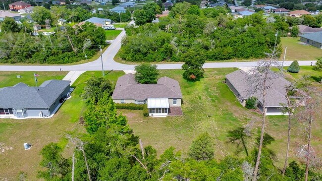 Building Photo - Spacious 3-Bed, 2-Bath Home for Rent in SW...