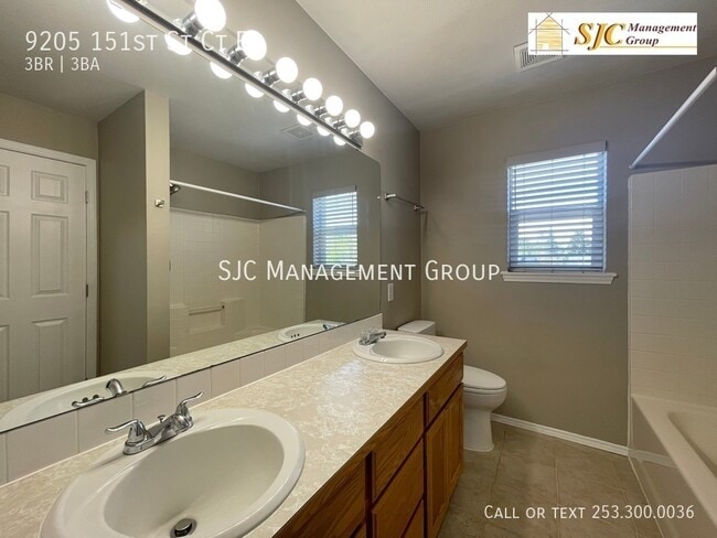 Building Photo - 9205 151st St Ct E