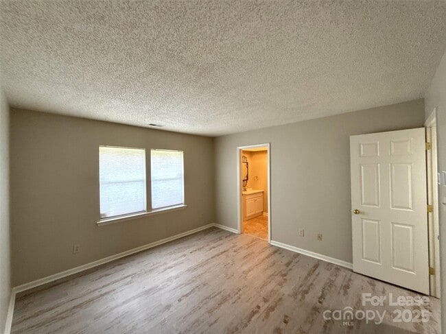 Building Photo - 2720 Von Thuringer Ct