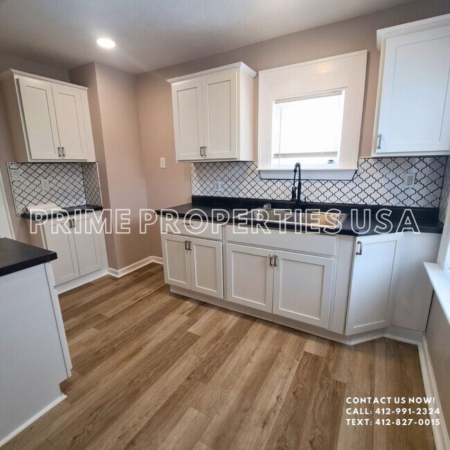 Building Photo - 944 Bloomfield Ave