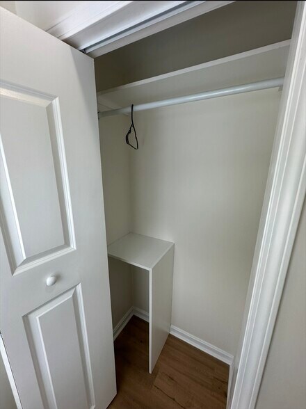 Wardrobe - 19 Leslie Rd
