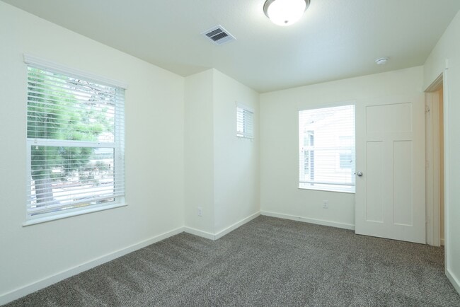 Building Photo - 21155 Gosling Rd