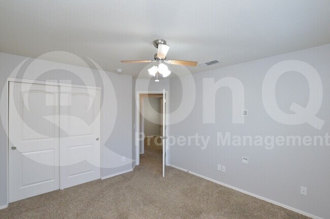 Building Photo - 2035 E Heartwood Ln