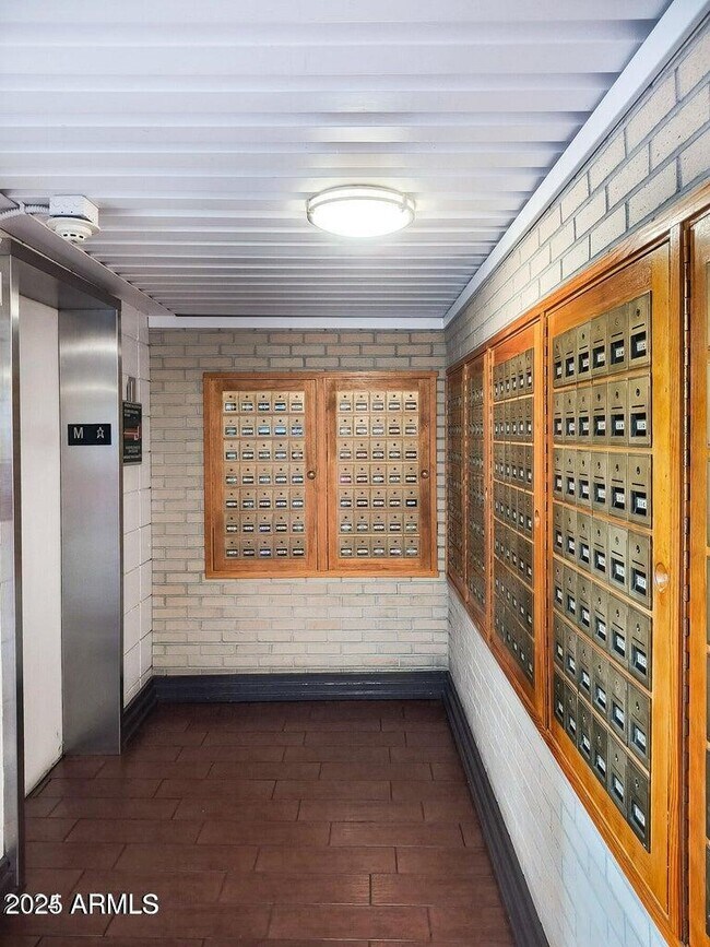 Building Photo - 4750 N Central Ave