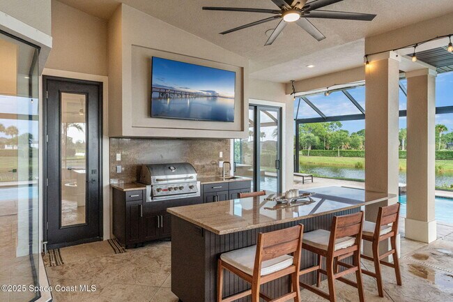 Building Photo - 8499 Serrano Cir