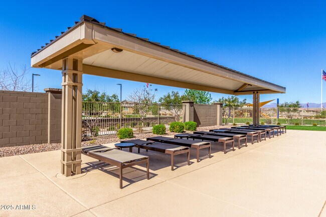 Building Photo - 34906 N Hawley Dr