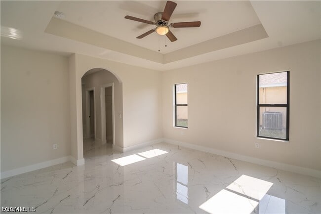 Building Photo - 3728 9th St W