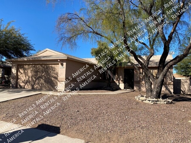 Primary Photo - 1742 W Chardonnay Dr