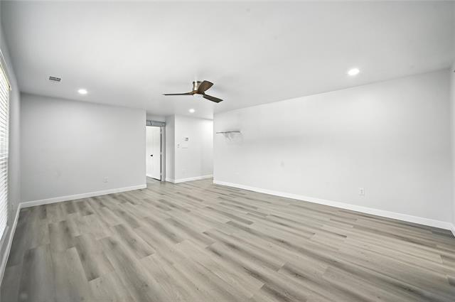Building Photo - 936 Elwood Rd