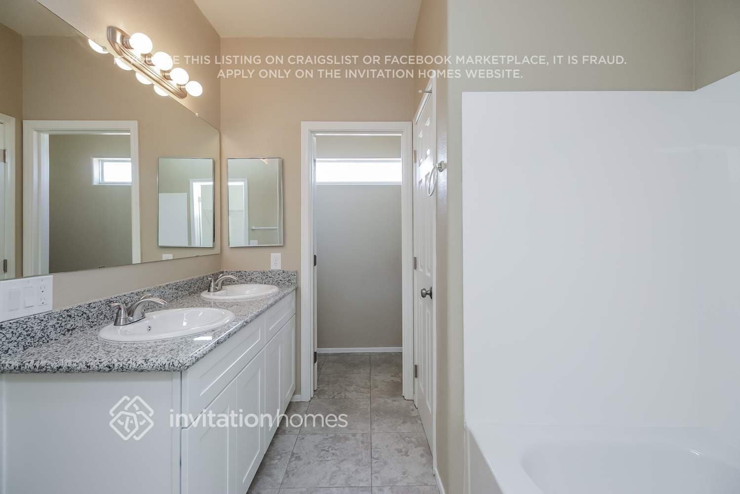 Building Photo - 13207 W Crocus Dr