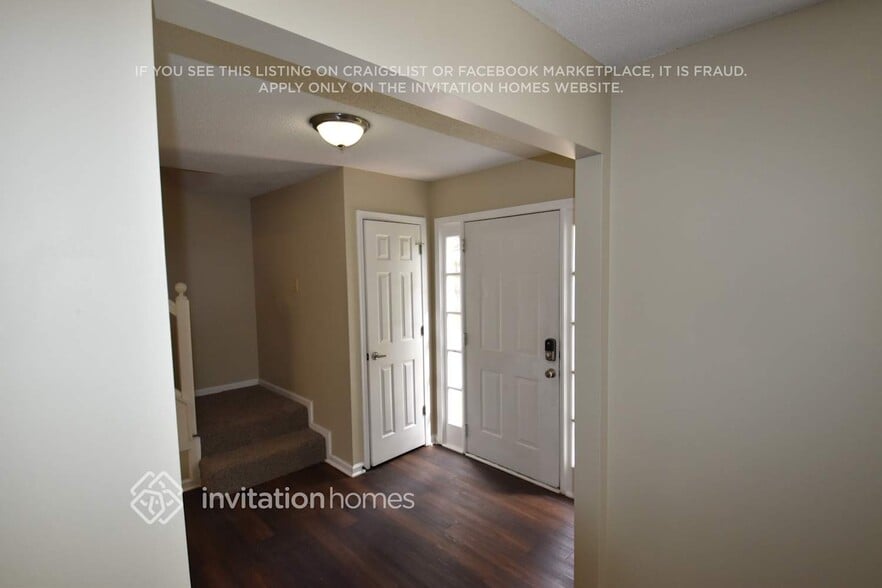 Building Photo - 395 Oakdale Cir