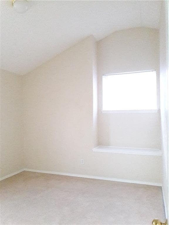 Building Photo - 14025 Tierra Vianey Dr