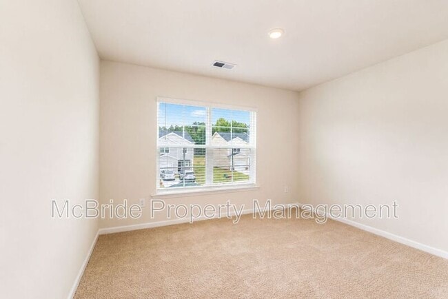 Building Photo - 1018 Aldrich St
