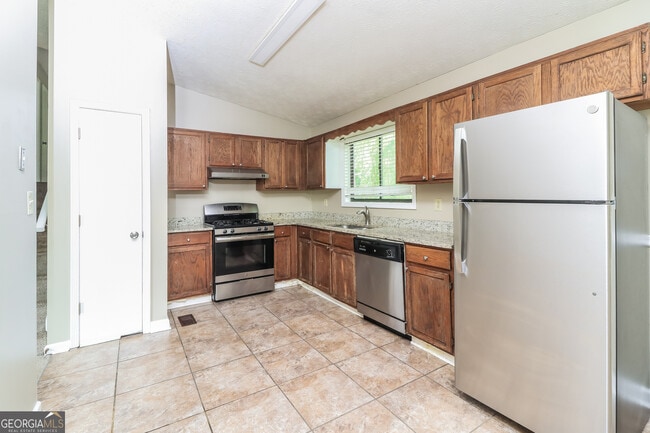 Building Photo - 2434 Wood Meadows Dr