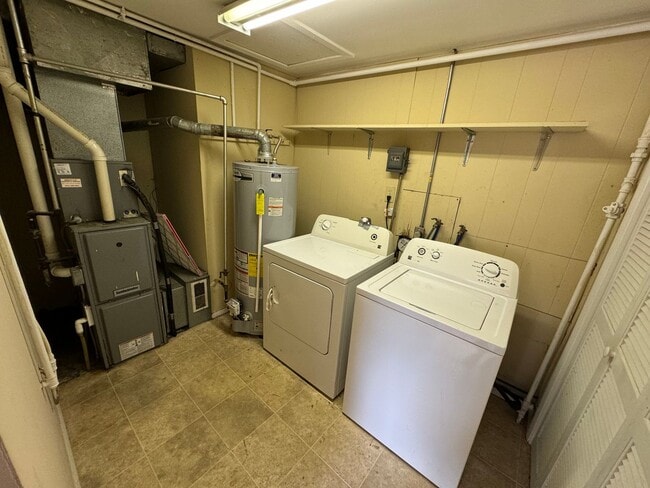 Building Photo - Charming 2-Bedroom, 1-Bathroom Home – $1,195/Month | 1,068 Sq. Ft.