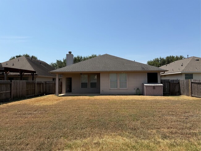 Building Photo - 15226 Olmstead Park Dr