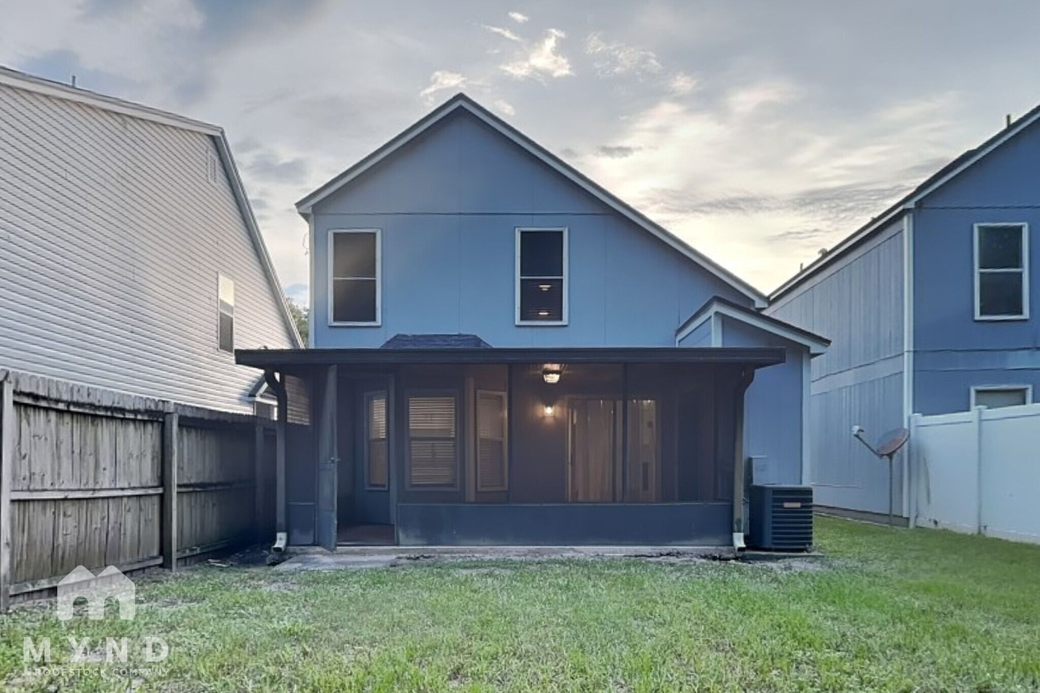 Building Photo - 11021 Traci Lynn Dr