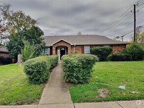 Building Photo - 1056 Twin Falls Dr