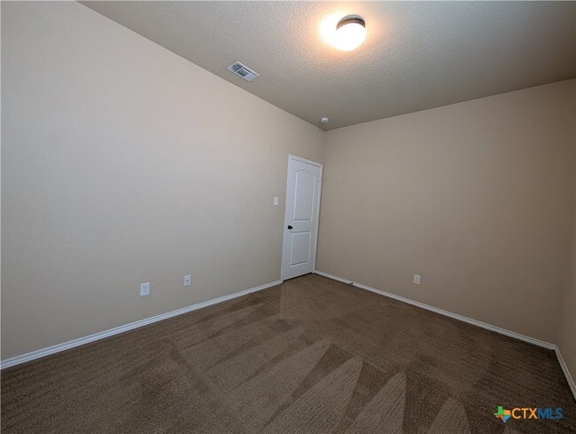 Building Photo - 1028 Brown Rock Dr