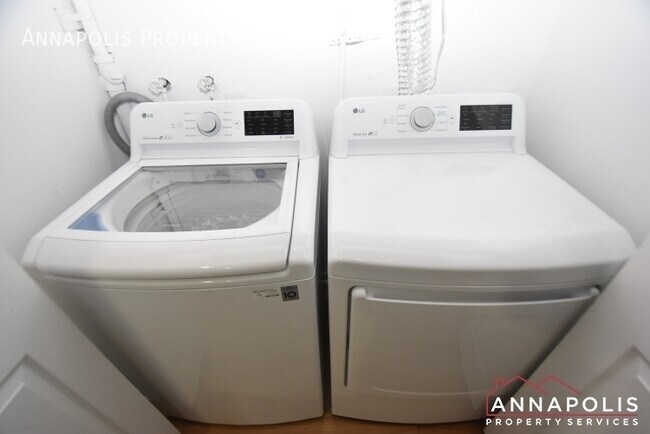 Building Photo - 1424 Anna Marie Ct