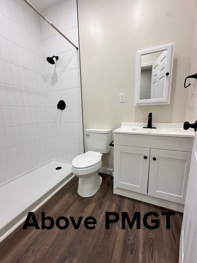 Building Photo - Student housing