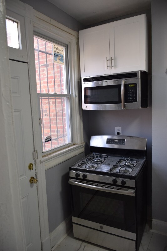 Building Photo - 306 V St NW
