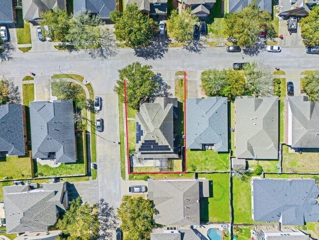 Building Photo - 15026 Magnoliabough Pl