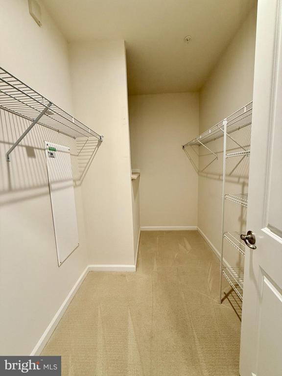 Building Photo - 6491 Jack Linton Dr S