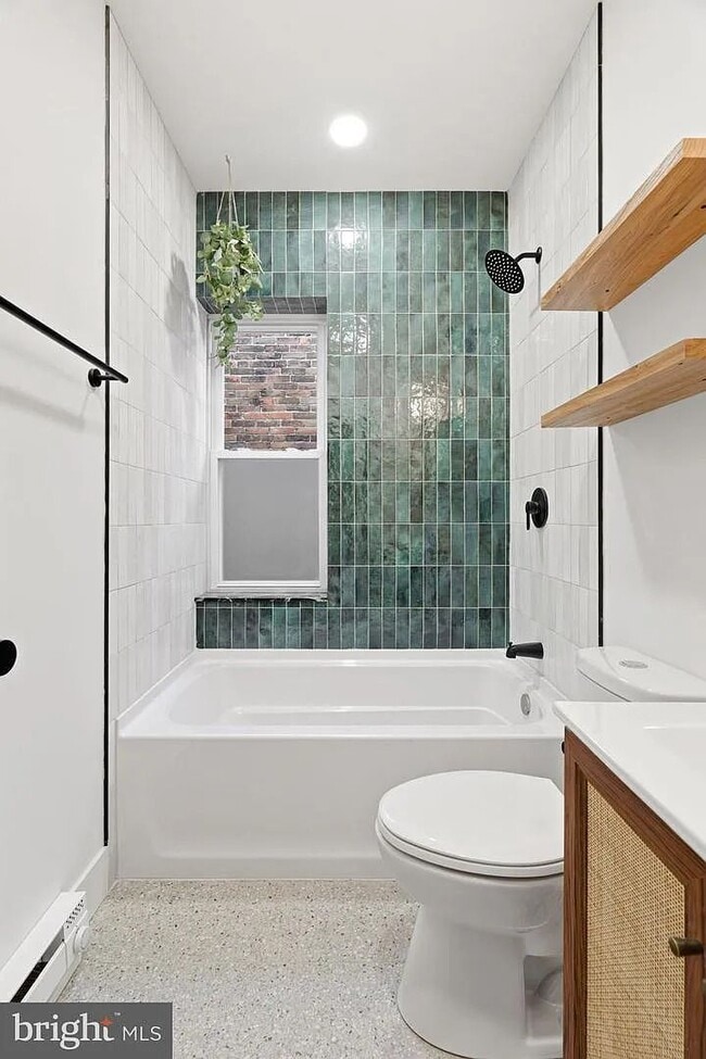 Building Photo - 1502 S 52nd St